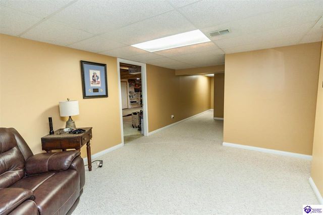 260 Villa Ray Drive, Radcliff, KY 40160