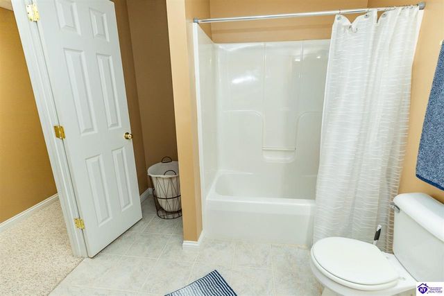 260 Villa Ray Drive, Radcliff, KY 40160