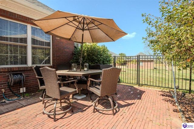 260 Villa Ray Drive, Radcliff, KY 40160