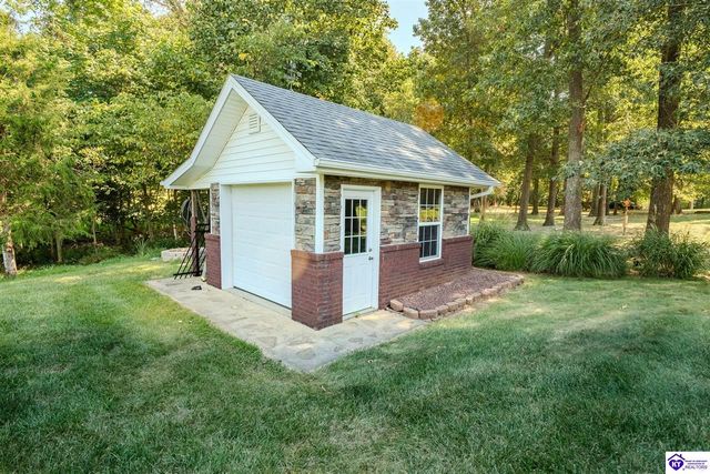 260 Villa Ray Drive, Radcliff, KY 40160