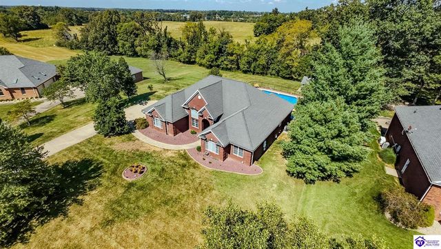260 Villa Ray Drive, Radcliff, KY 40160