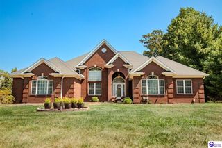 260 Villa Ray Drive, Radcliff, KY 40160