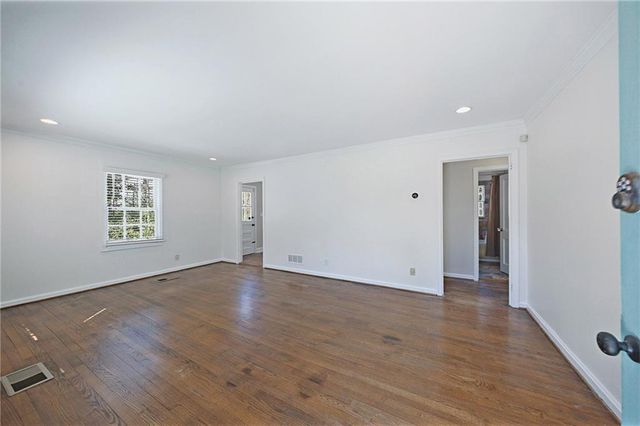 1868 Dyer Circle, Chamblee, GA 30341