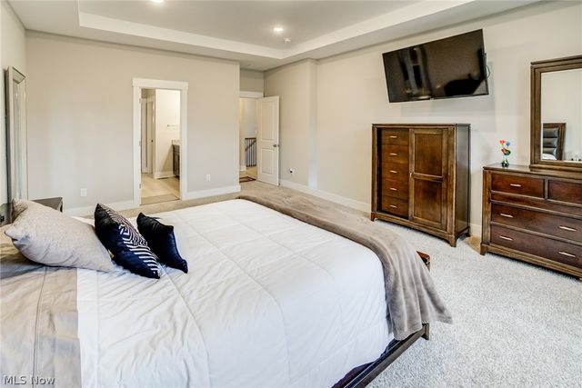 2848 Galway Drive, Brunswick Hills, OH 44212