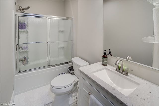 2848 Galway Drive, Brunswick Hills, OH 44212