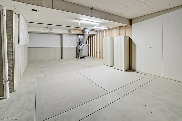 2848 Galway Drive, Brunswick Hills, OH 44212