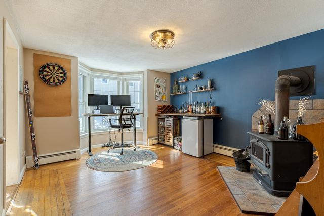 8 Park Avenue, Saco, ME 04072