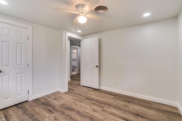 1405 E Main ST, Round Rock, TX 78664