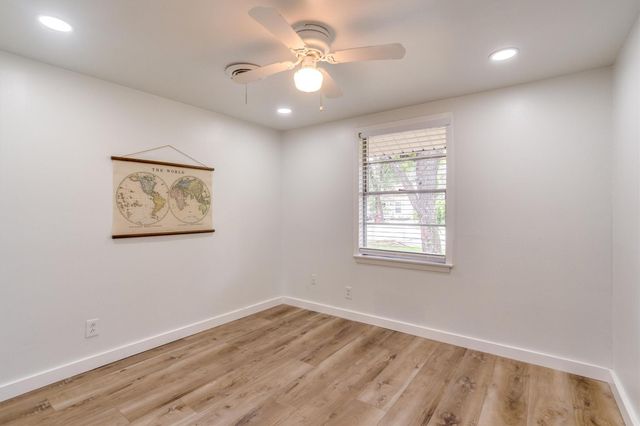 1405 E Main ST, Round Rock, TX 78664