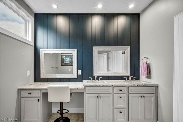 3169 Sharon Court, Medina, OH 44256