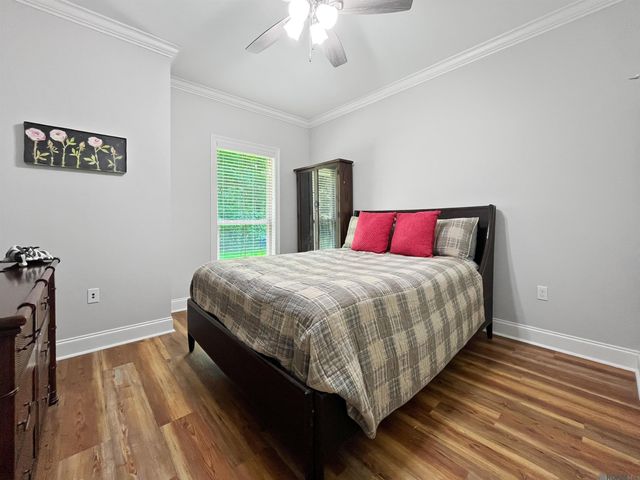 195 St Louis St, Denham Springs, LA 70726