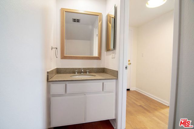901 5th Street A, Santa Monica, CA 90403