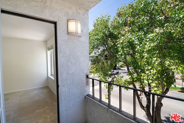 901 5th Street A, Santa Monica, CA 90403