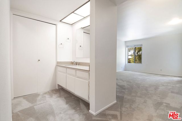 901 5th Street A, Santa Monica, CA 90403