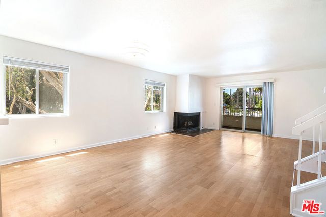 901 5th Street A, Santa Monica, CA 90403