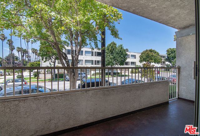 901 5th Street A, Santa Monica, CA 90403
