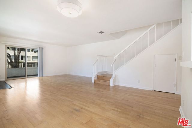 901 5th Street A, Santa Monica, CA 90403