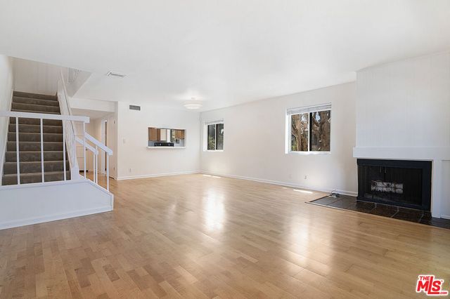 901 5th Street A, Santa Monica, CA 90403