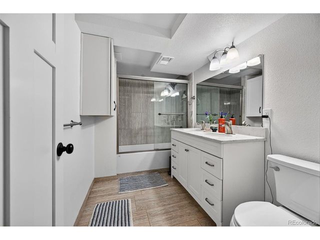 90 Ammons St, Lakewood, CO 80226