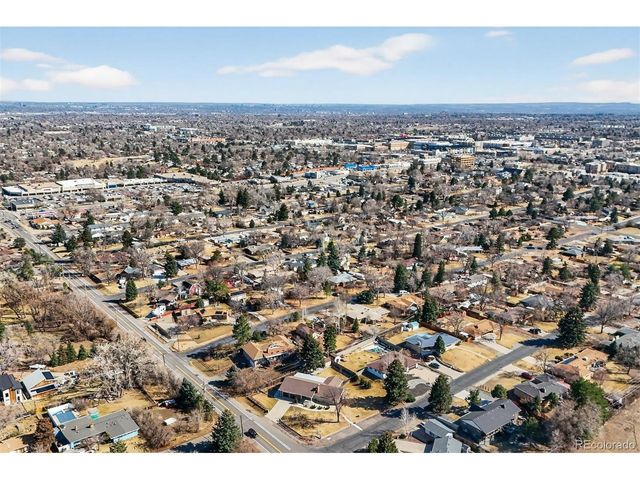90 Ammons St, Lakewood, CO 80226