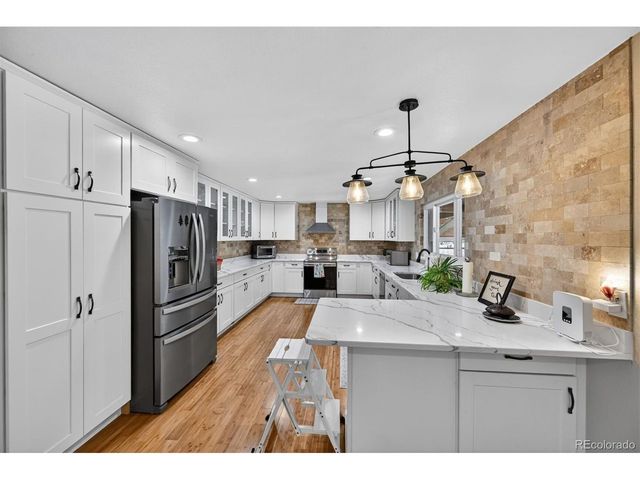 90 Ammons St, Lakewood, CO 80226