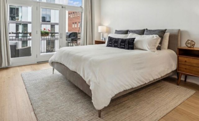 711 W GRAND Avenue 402, Chicago, IL 60654