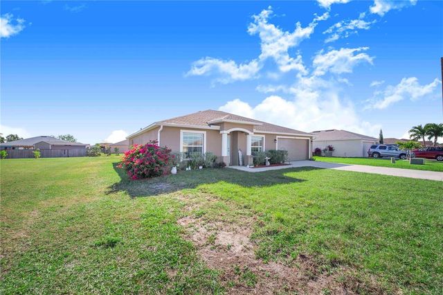 238 LAKE ELOISE POINTE BOULEVARD, Winter Haven, FL 33880