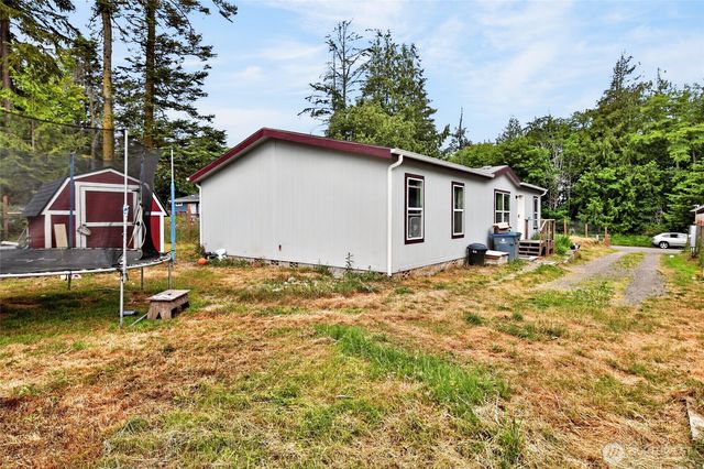 30 Sandstone Place, Port Angeles, WA 98362