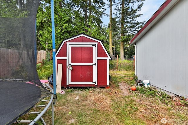 30 Sandstone Place, Port Angeles, WA 98362