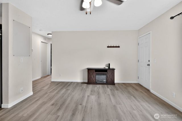 30 Sandstone Place, Port Angeles, WA 98362