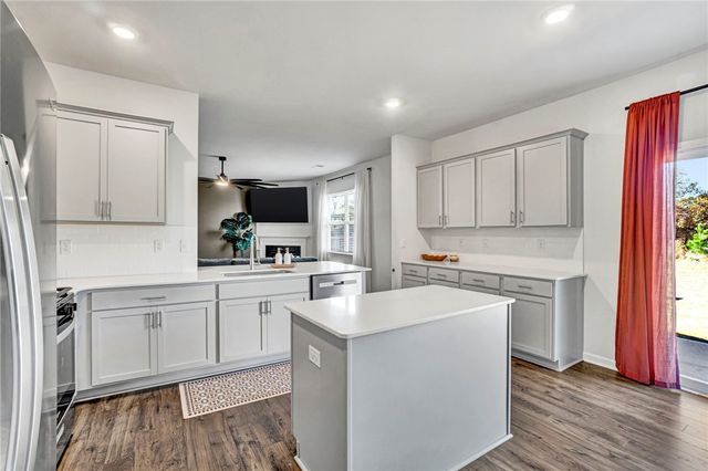 4334 Remington Avenue, Boiling Springs, SC 29316