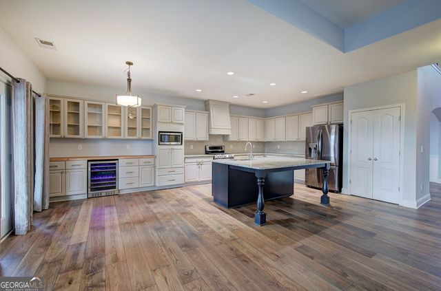246 Eagle Rock Drive, Acworth, GA 30101