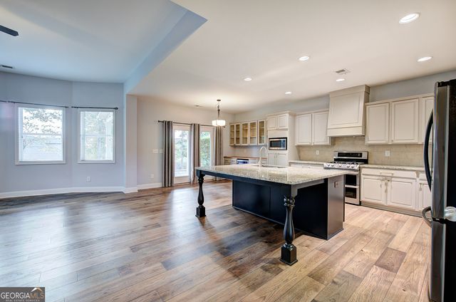 246 Eagle Rock Drive, Acworth, GA 30101