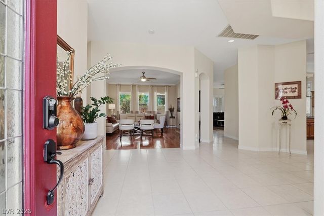 7414 Wild Horse Mesa Drive, Las Vegas, NV 89131