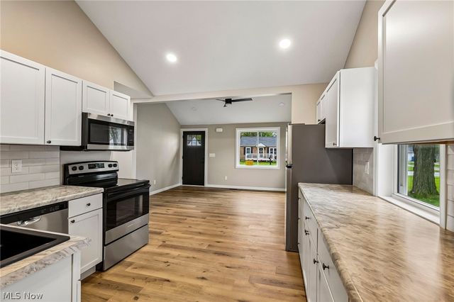 38849 Adkins Road, Willoughby, OH 44094