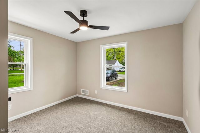 38849 Adkins Road, Willoughby, OH 44094