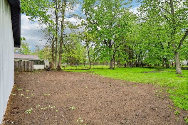 38849 Adkins Road, Willoughby, OH 44094