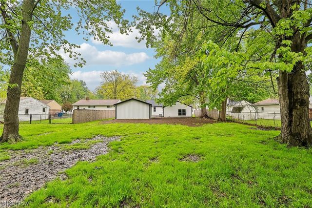 38849 Adkins Road, Willoughby, OH 44094
