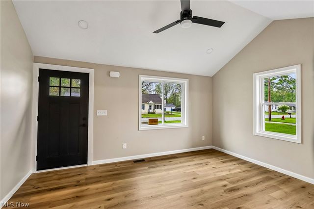 38849 Adkins Road, Willoughby, OH 44094