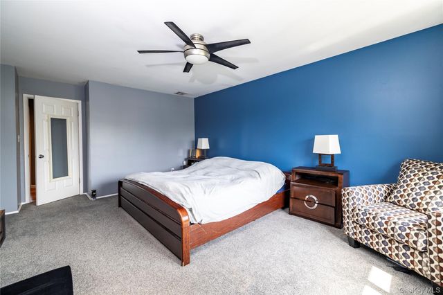 1790 Front Street 26, East Meadow, NY 11554