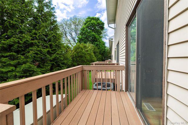 1790 Front Street 26, East Meadow, NY 11554