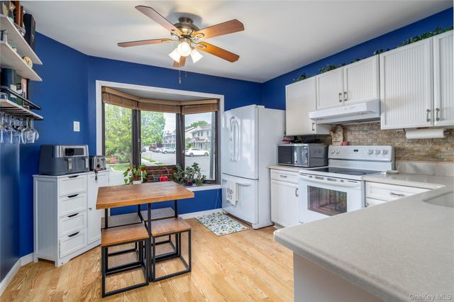 1790 Front Street 26, East Meadow, NY 11554