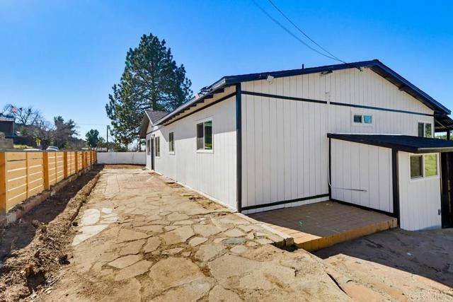 2526 Buckthorn Trail, Boulevard, CA 91905