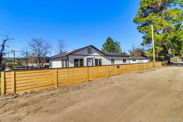 2526 Buckthorn Trail, Boulevard, CA 91905