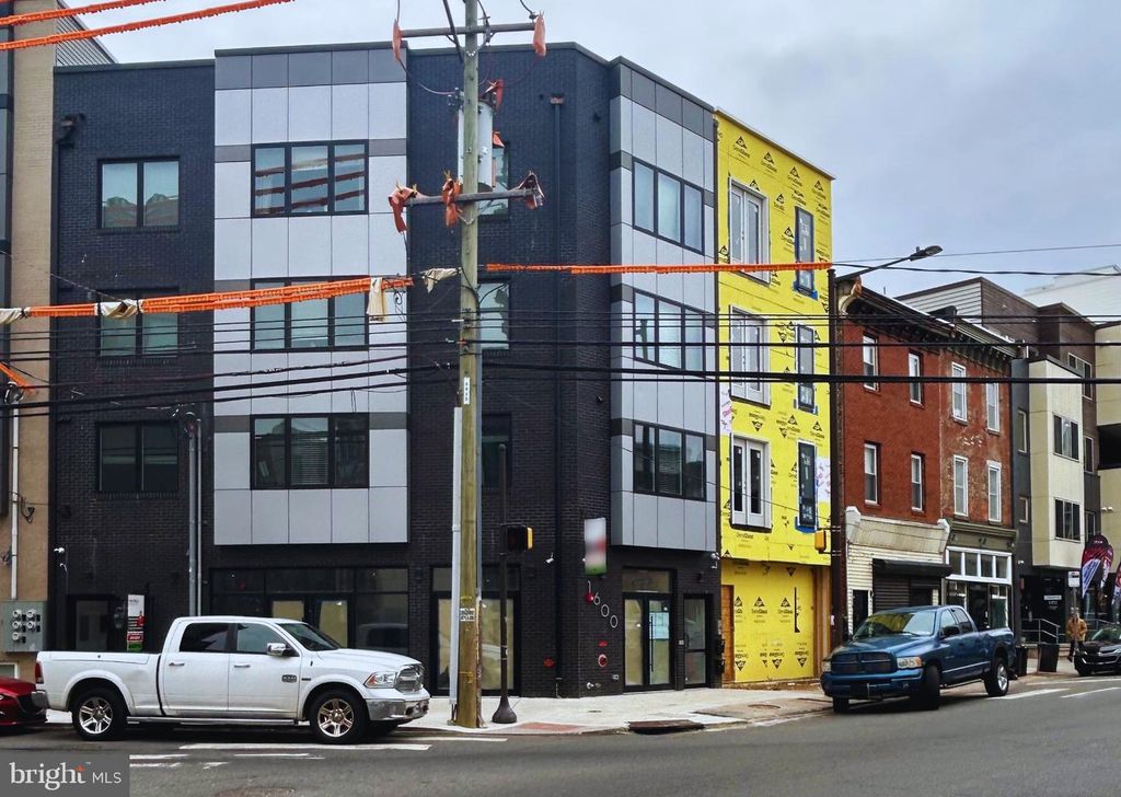 1600 RIDGE AVE, Philadelphia, PA 19130 — exterior