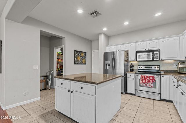 21420 E ROUNDUP Way, Queen Creek, AZ 85142