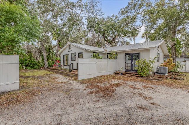 801 CANAL STREET, New Smyrna Beach, FL 32168