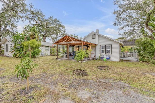 801 CANAL STREET, New Smyrna Beach, FL 32168