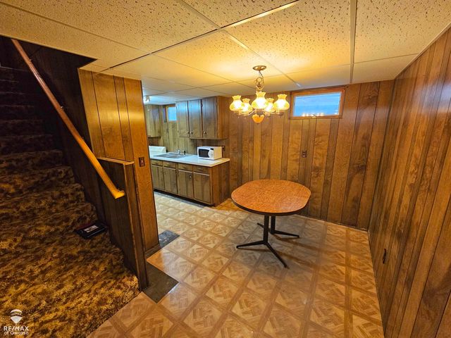 519 Moore Street, Owosso, MI 48867