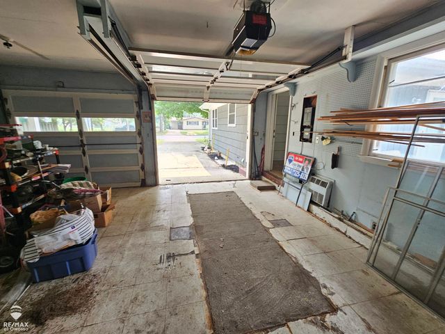 519 Moore Street, Owosso, MI 48867